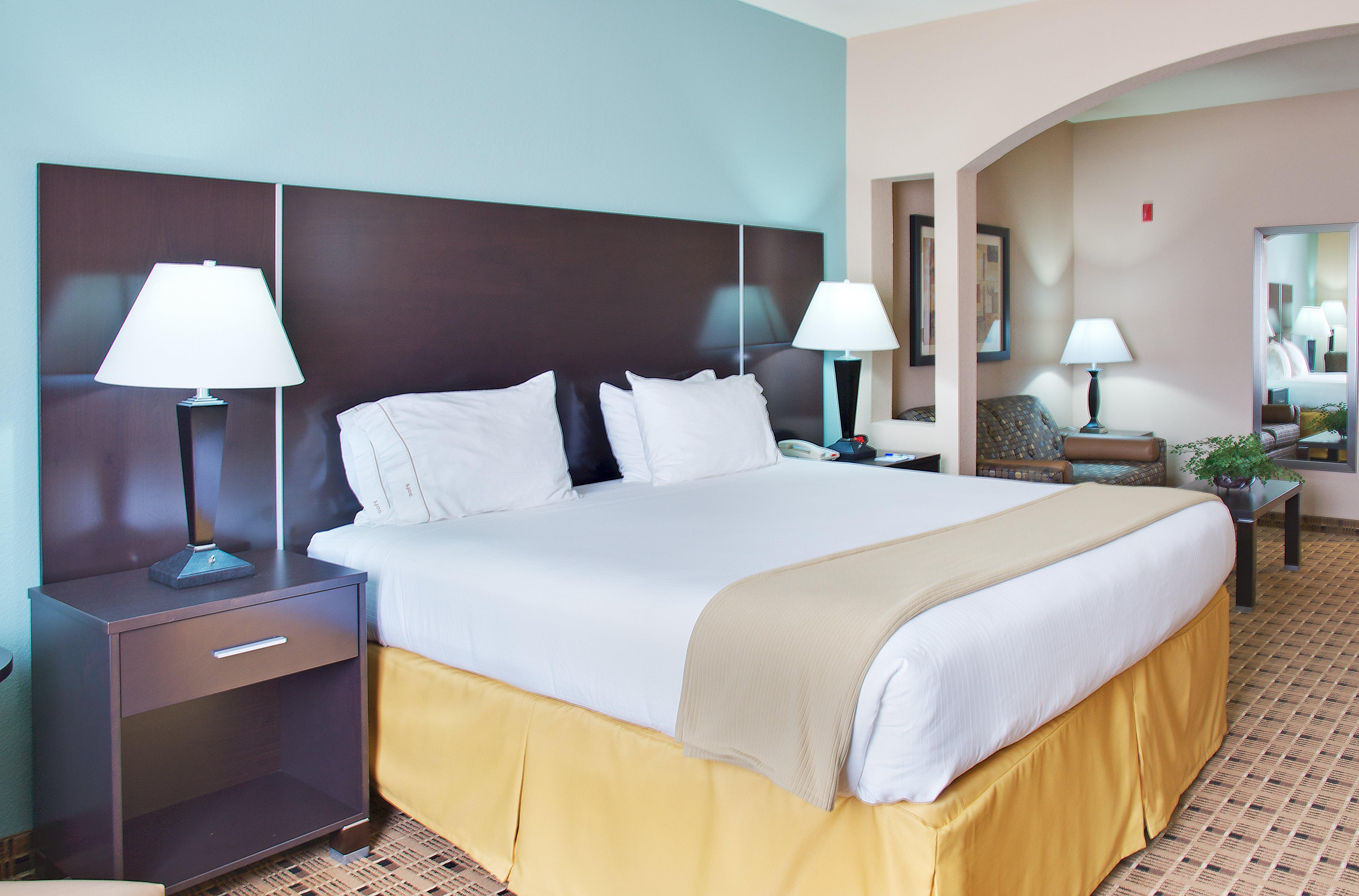 Holiday Express & Energy Corridor - West Oaks By Ihg 2*