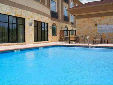 Express & Energy Corridor - West Oaks By Ihg Hotel